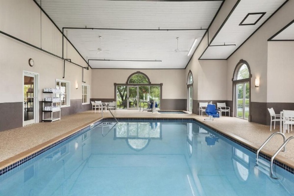 Country Inn & Suites Ankeny image 26